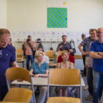 Fast wie bei uns damals - Klassenraumbesichtigung